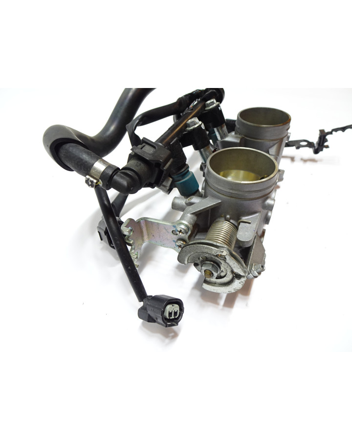 Yamaha MT-07, gasspjäll/insprut