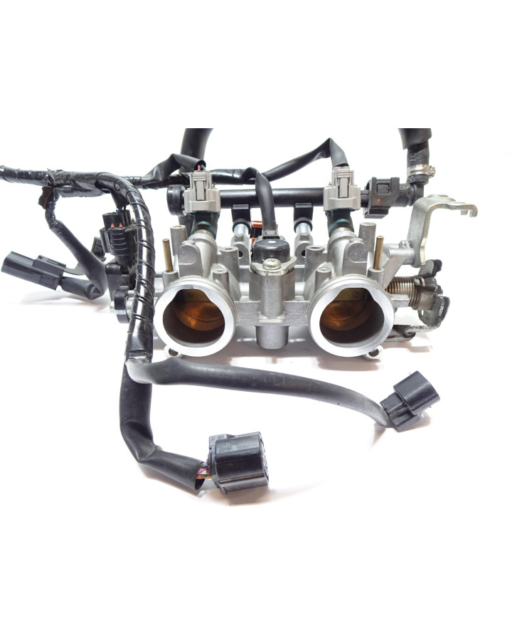 Yamaha MT-07, gasspjäll/insprut