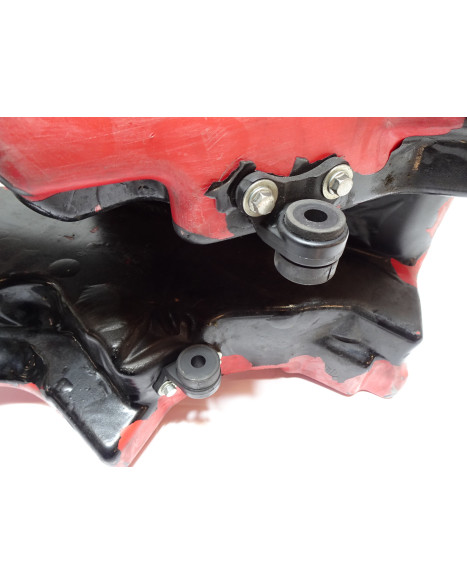 Honda XR650R, bränsletank