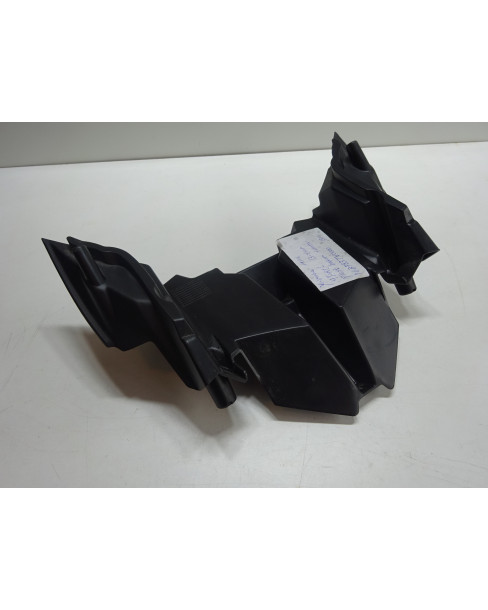 Yamaha Aerox, kåpa bakom front 2