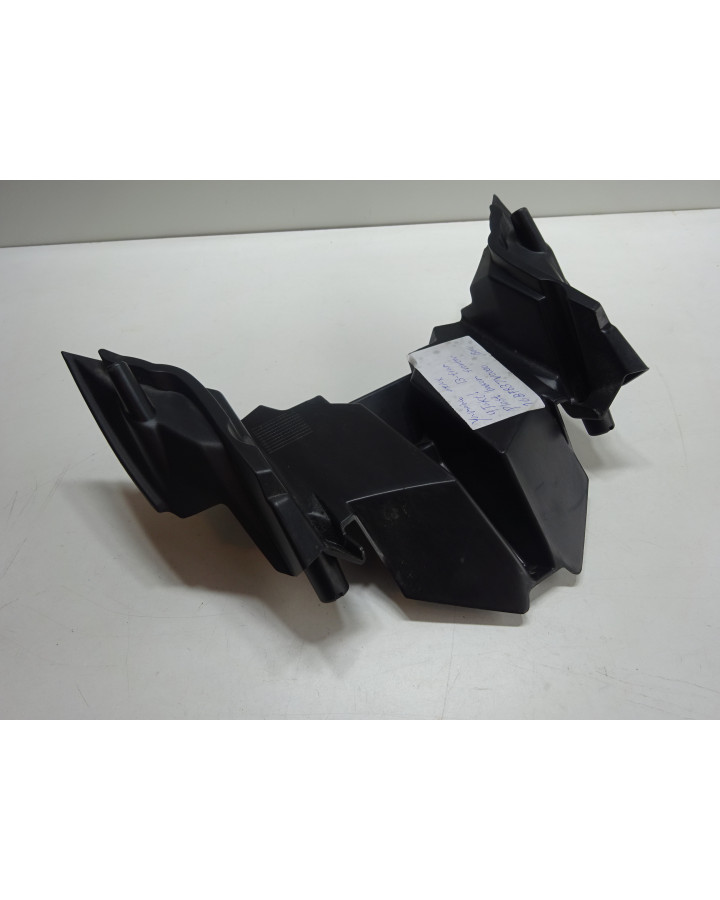 Yamaha Aerox, kåpa bakom front