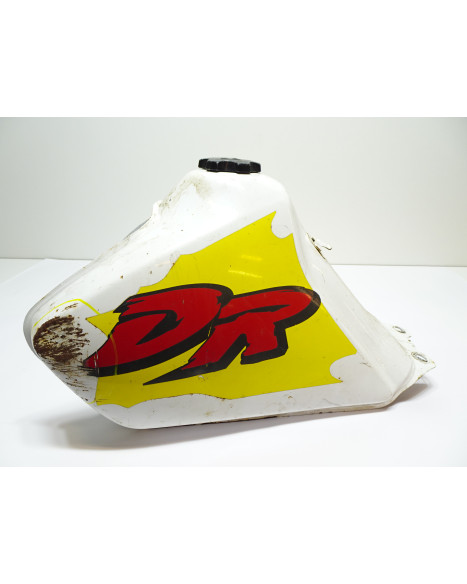 Suzuki DR650SE, bränsletank