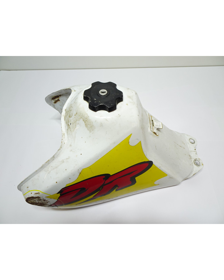 Suzuki DR650SE, bränsletank