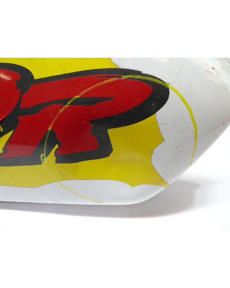 Suzuki DR650SE, bränsletank