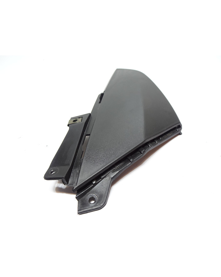 MotoCR Comet/Comet SP, plastdetalj höger