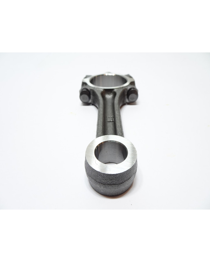 Mitsubishi L2C, vevstake