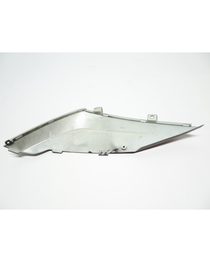 Viarelli Rivetto, sidokåpa höger