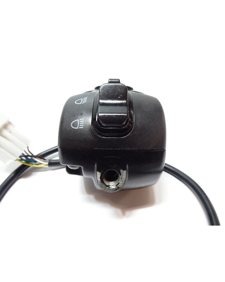 Vässla 1/2, omkopplare vänster