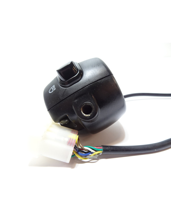 Vässla 1/2, omkopplare vänster