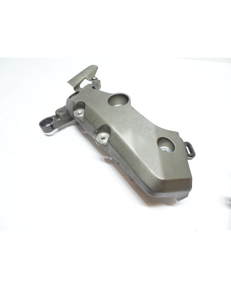 Honda CB1000R, ramfäste (par)