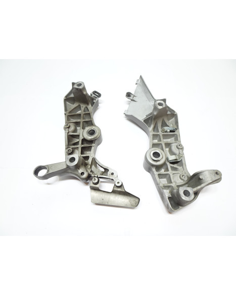 Honda CB1000R, ramfäste (par)