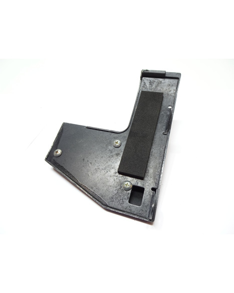 Yamaha XV950R Bolt, luftintag vänster