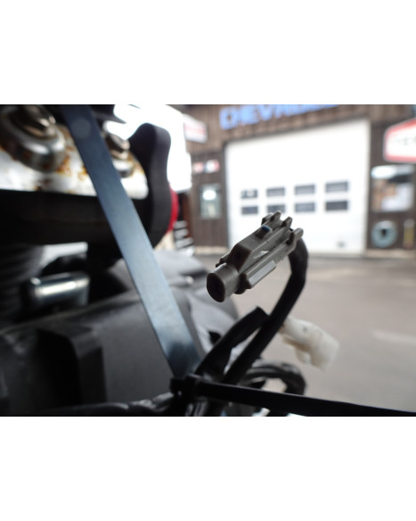 Yamaha XV950R Bolt, motor (repobjekt)