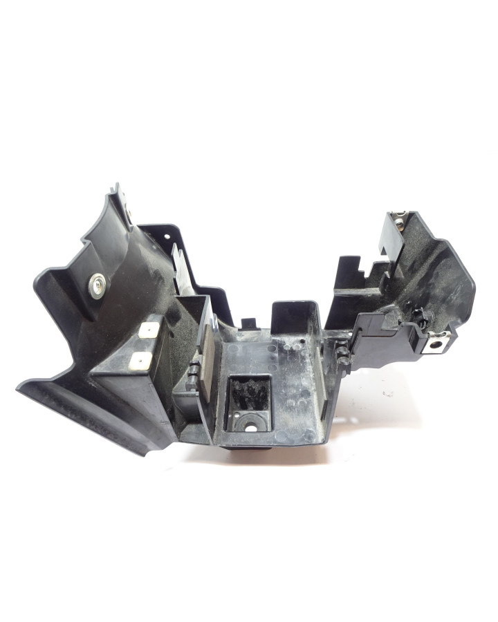 Yamaha XV950R Bolt, batterilåda