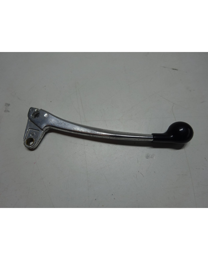 Suzuki K50, kopplingsgrepp