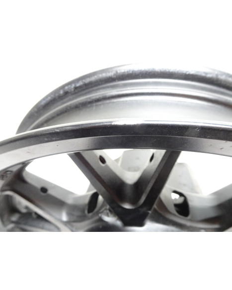 Yamaha XV950R Bolt, bakfälg