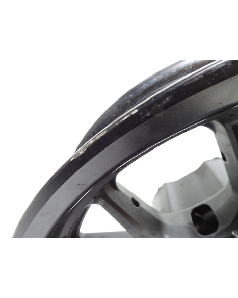 Yamaha XV950R Bolt, bakfälg