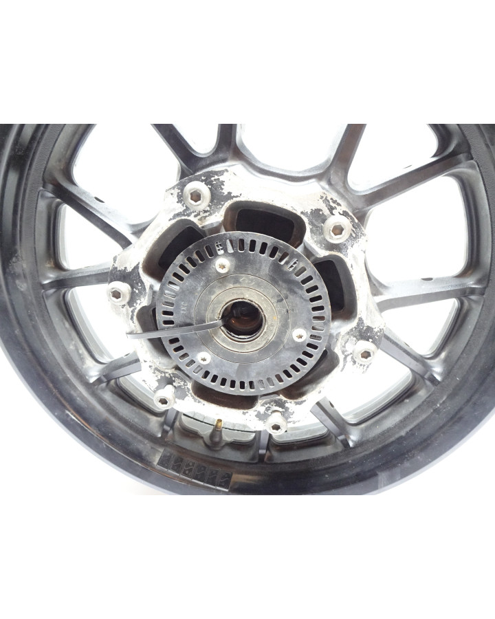 Yamaha XV950R Bolt, bakfälg