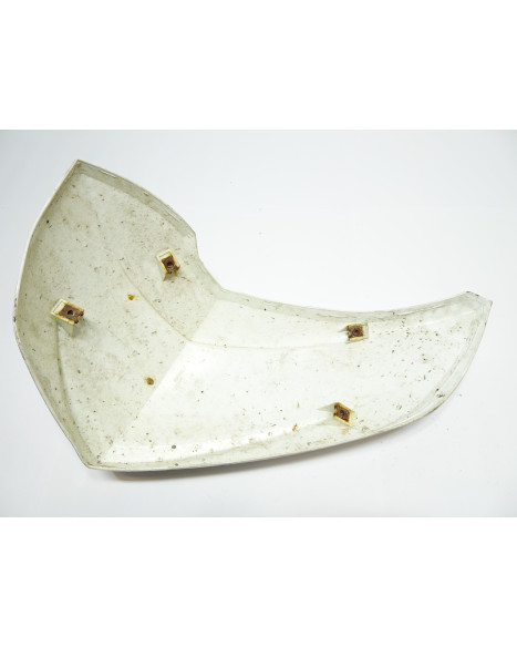 Dinli 450, framskärm vänster