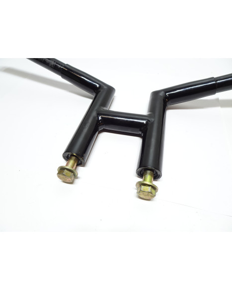 Yamaha XV950R Bolt, styre