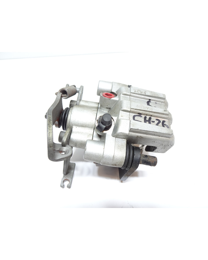 Ligier/Microcar/Chatent, bromsok vänster bak