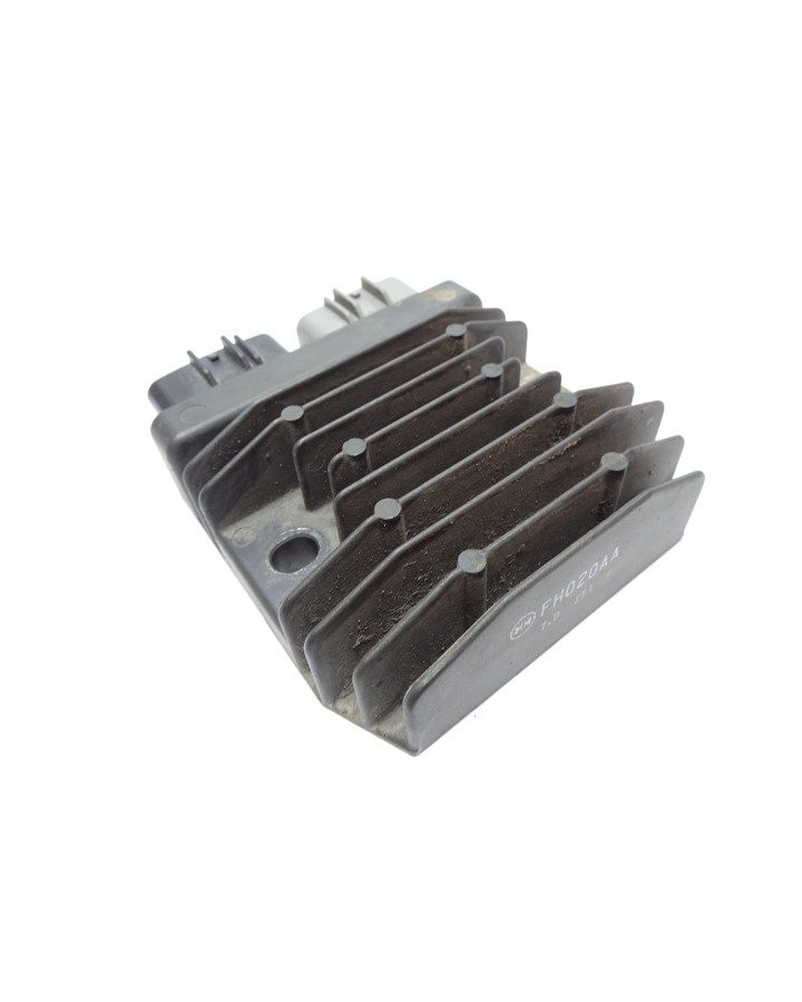 Honda CRF1000 Africa Twin, voltregulator