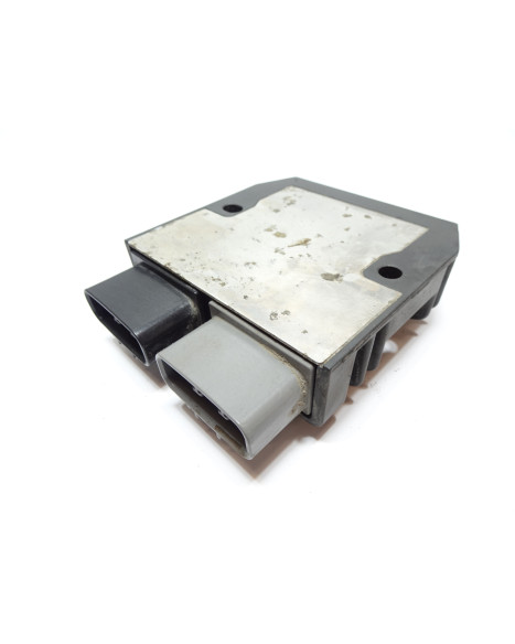 Honda CRF1000 Africa Twin, voltregulator