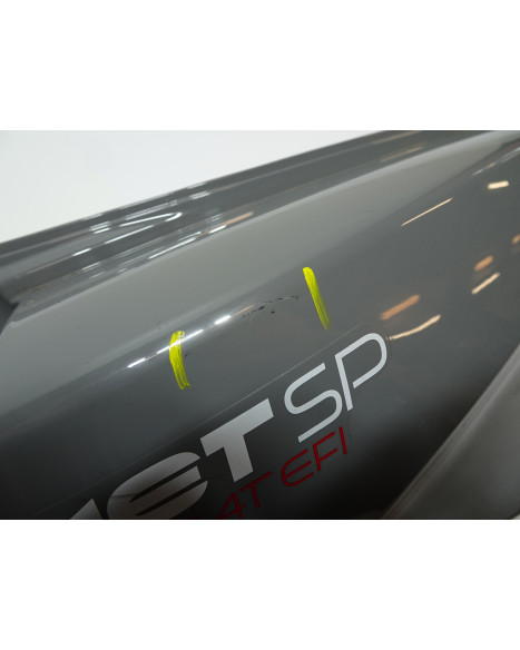 MotoCR Comet/Comet SP, bakre sidokåpa höger