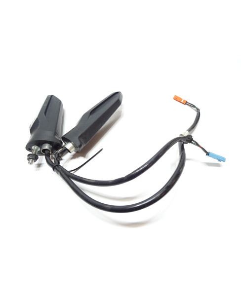 Honda CRF1000 Africa Twin, blinkers bak (par) 2