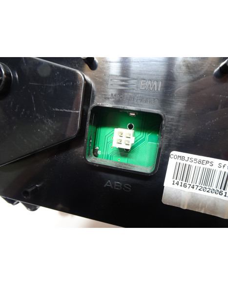 Ligier JS56, instrumentpanel