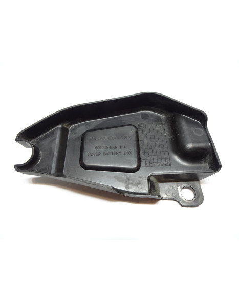 Honda CRF1000 Africa Twin, kåpa batterilåda