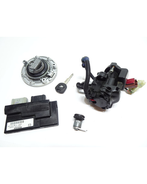 Honda CBR600RR, tändningslås med ECU komplett 2
