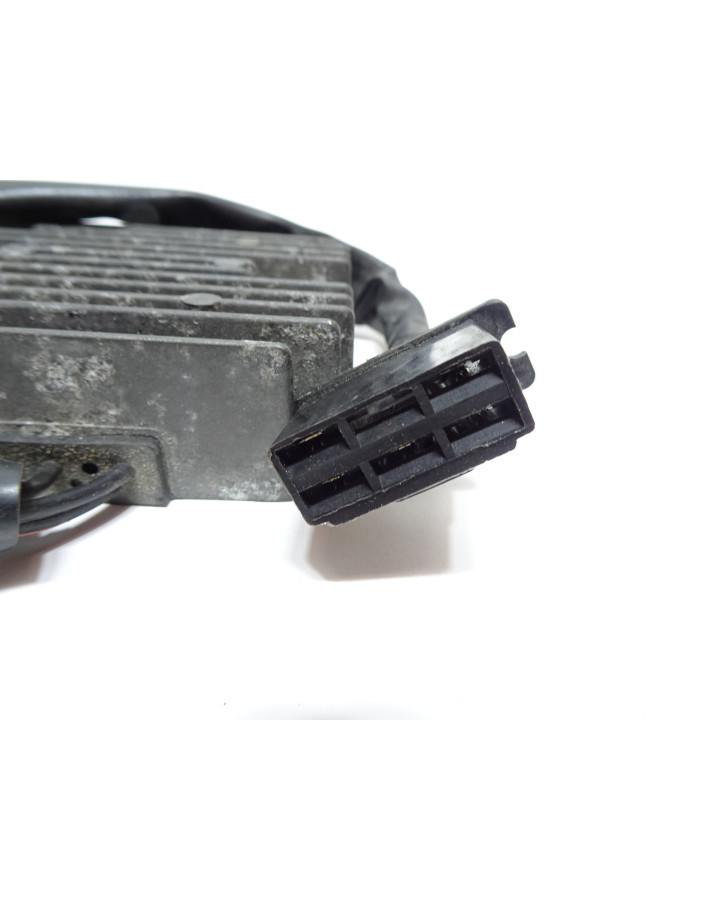 Honda CBR 125R, voltregulator