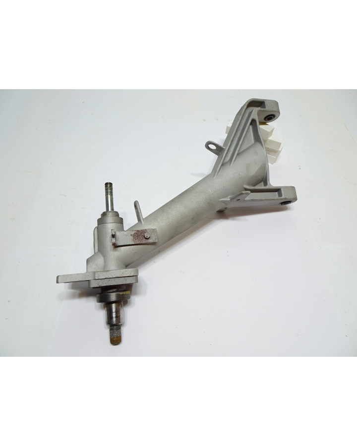 Chatenet CH26/CH40/CH46, bärarm höger bak