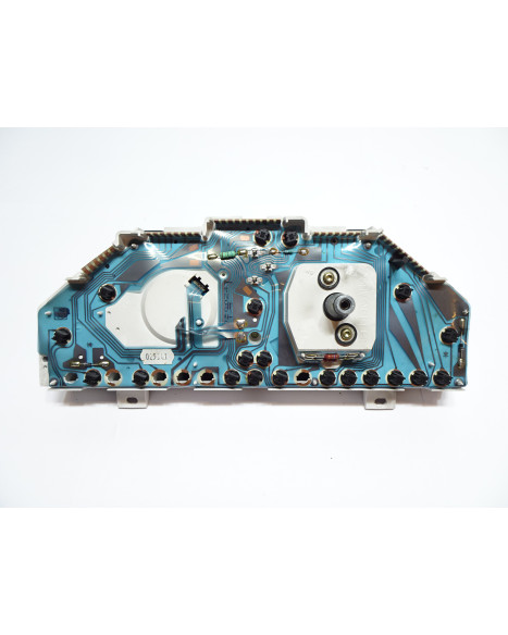 Grecav EKE, instrumentpanel