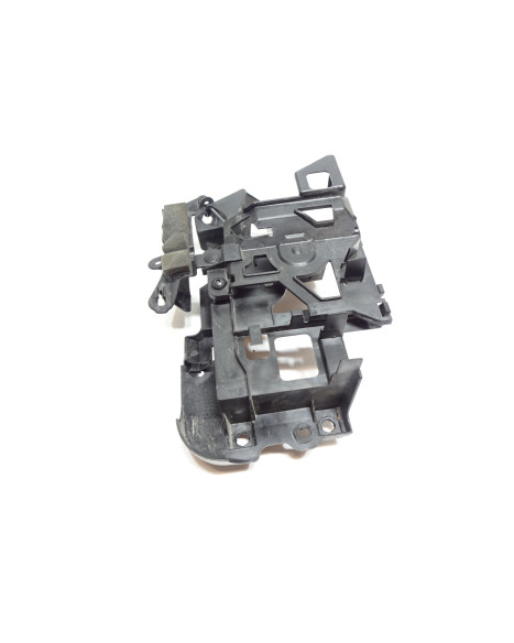 Yamaha FJR 1300, batterilåda