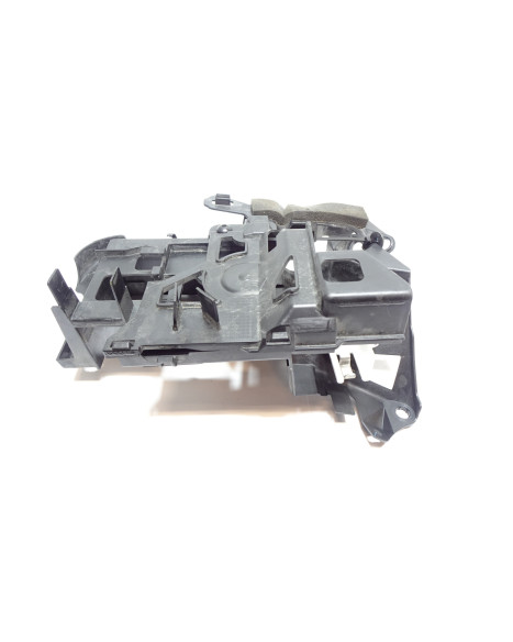 Yamaha FJR 1300, batterilåda