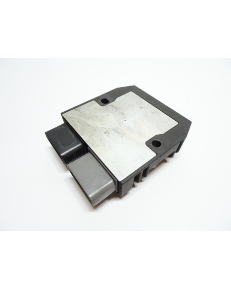 Yamaha FJR 1300, voltregulator