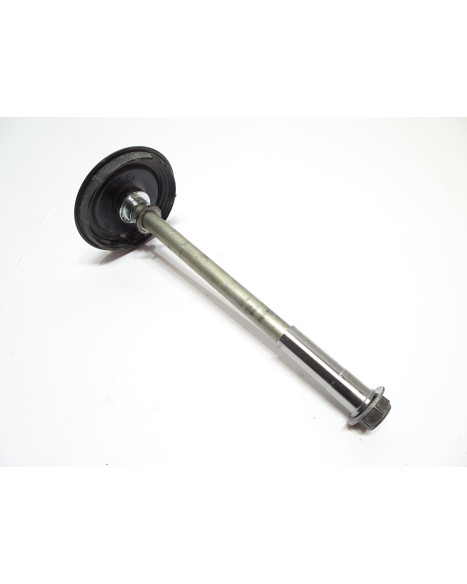 Yamaha FJR 1300, hjulaxel bak