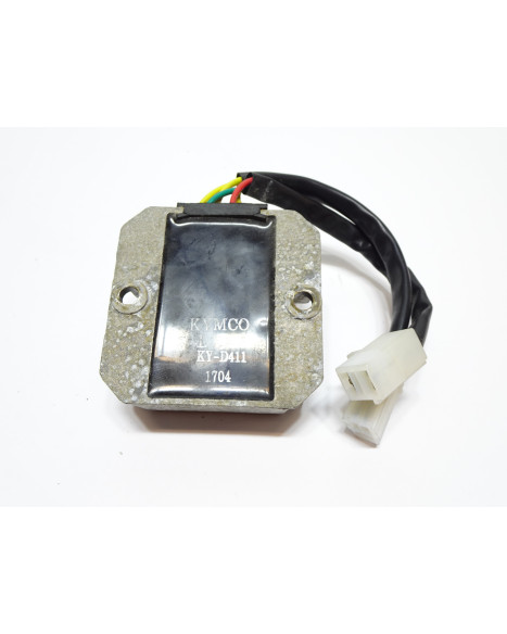 Kymco Super 8, voltregulator