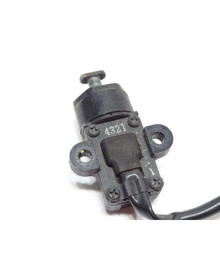 Yamaha XV950R Bolt, bromsljuskontakt bak