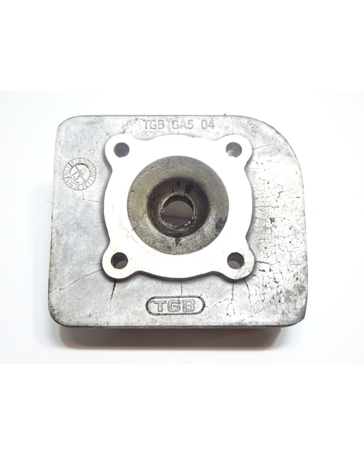 TGB Bullet, topplock