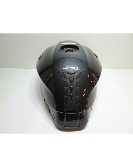 Yamaha FJR 1300, bränsletank