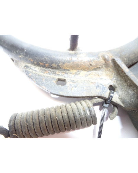 Yamaha Aerox, centralstöd