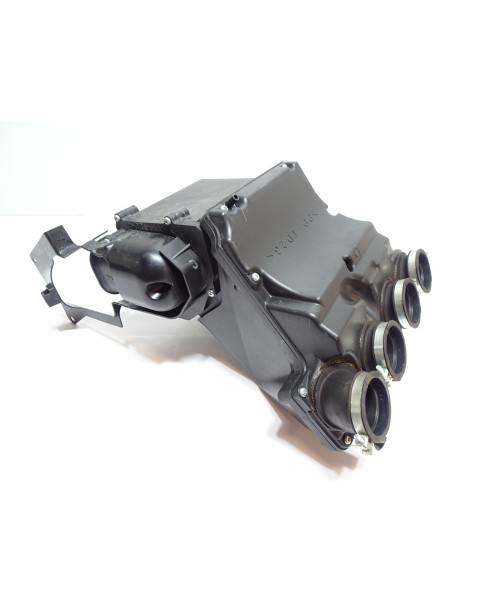 Yamaha FJR 1300, luftburk