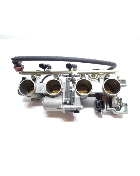 Yamaha FJR 1300, gasspjäll/insprut