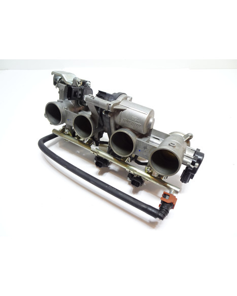 Yamaha FJR 1300, gasspjäll/insprut