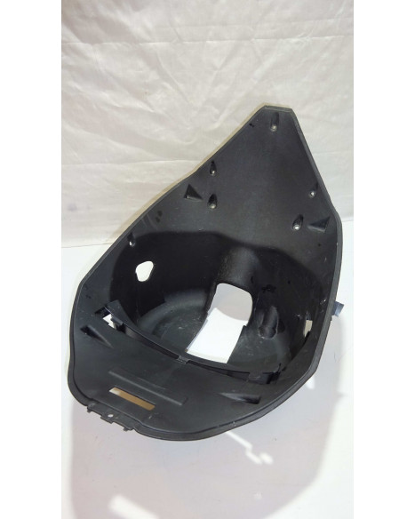 Aprilia SR50, innerskärm fram