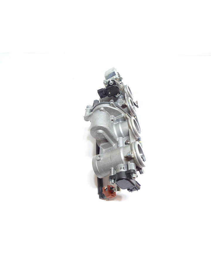 Yamaha FJR 1300, gasspjäll/insprut