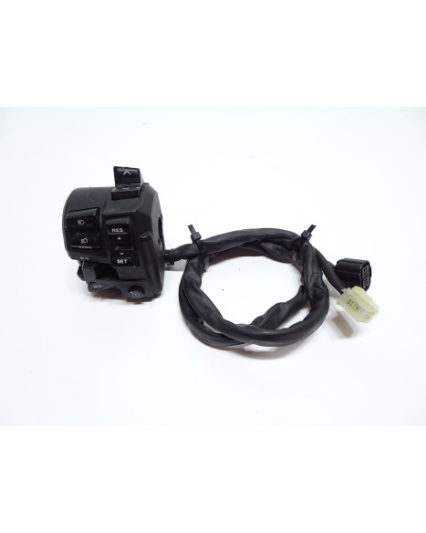 Yamaha FJR 1300, omkopplare vänster